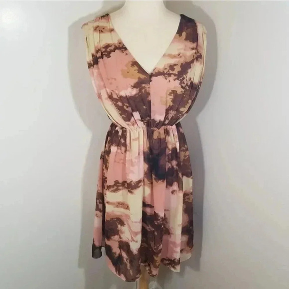 {MM Couture} Criss Cross Open Back Dress - Picture 1 of 10